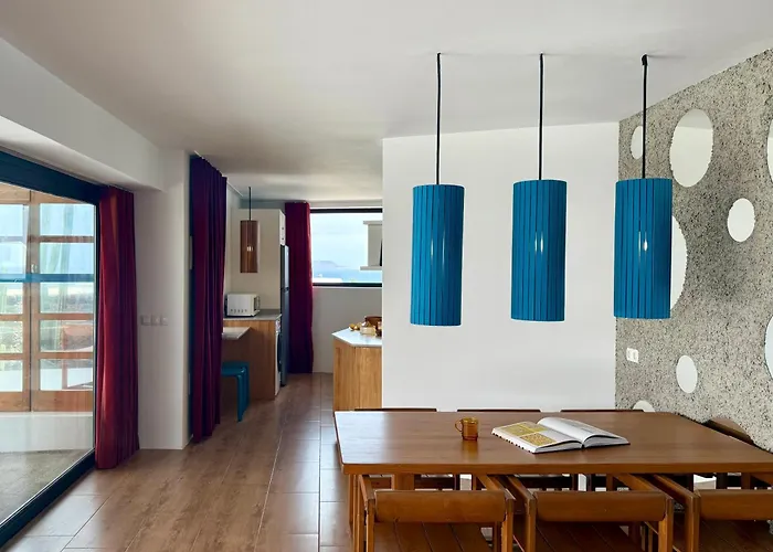 Canaryislandshost L Origen Willa Famara