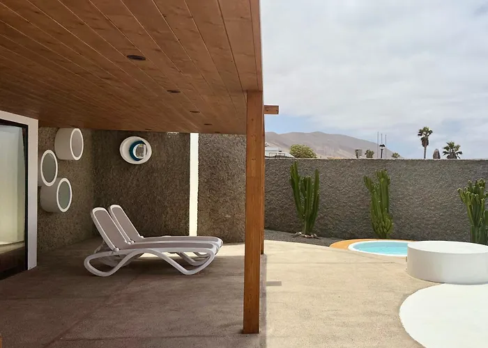 Canaryislandshost L Origen Villa Famara