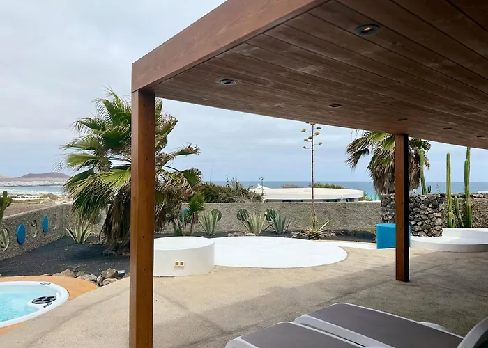 Canaryislandshost L Origen Villa Famara