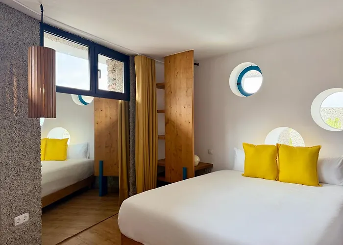 Canaryislandshost L Origen 파마라